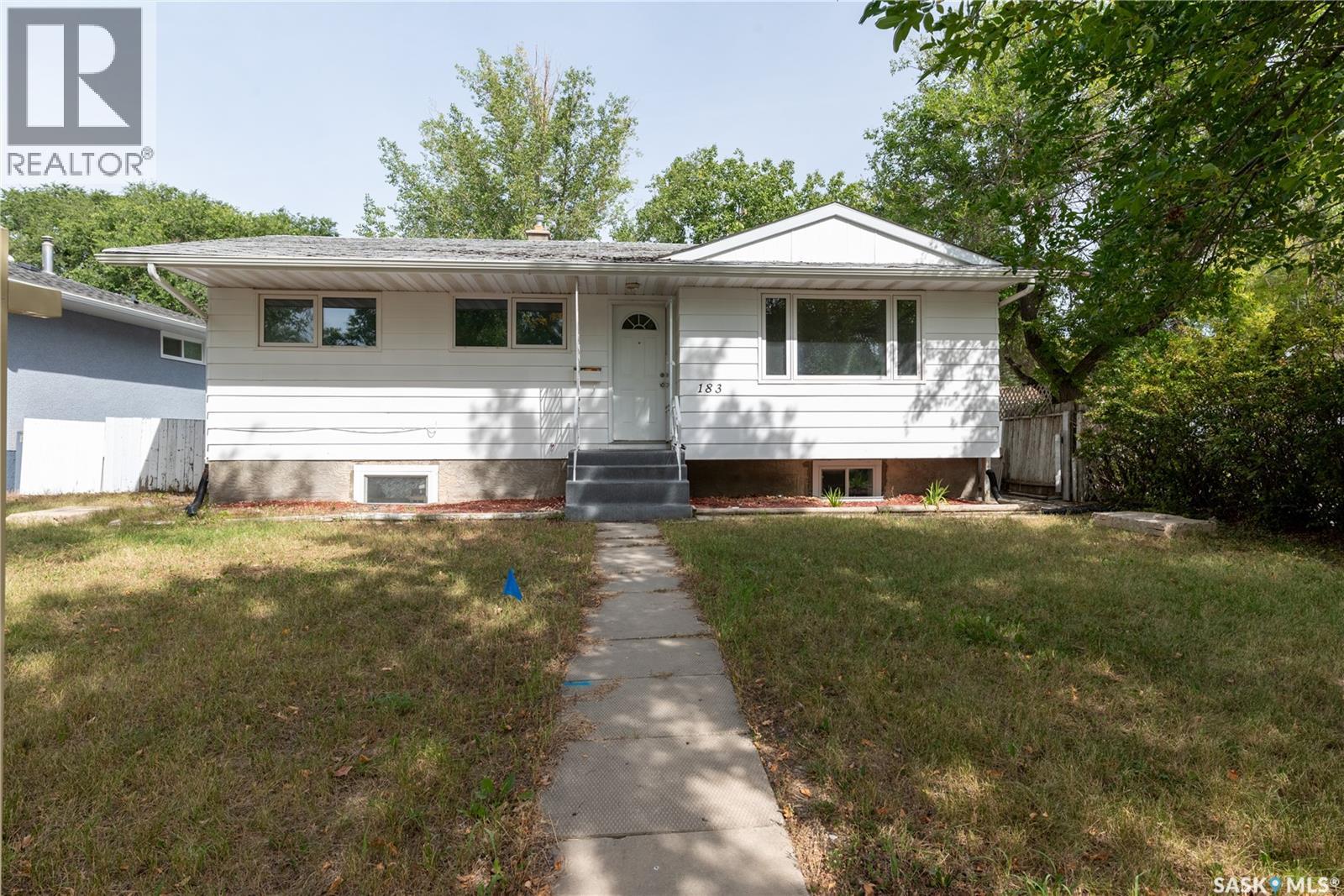 183 Magee Crescent