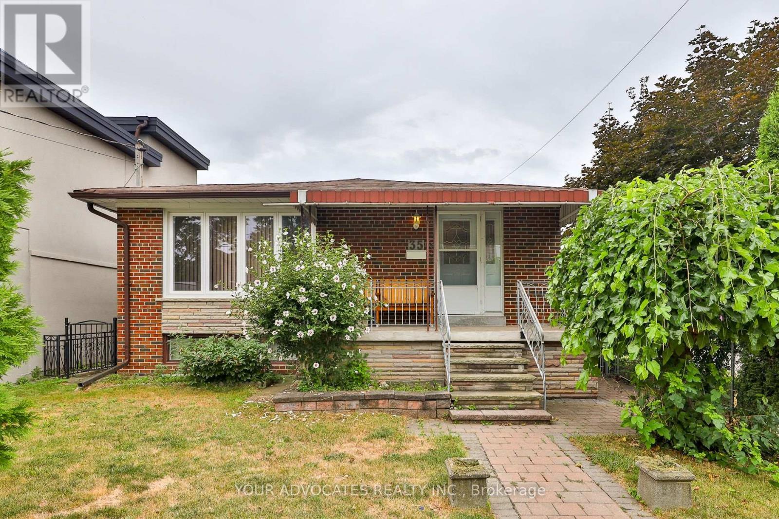 35 Beckett Avenue