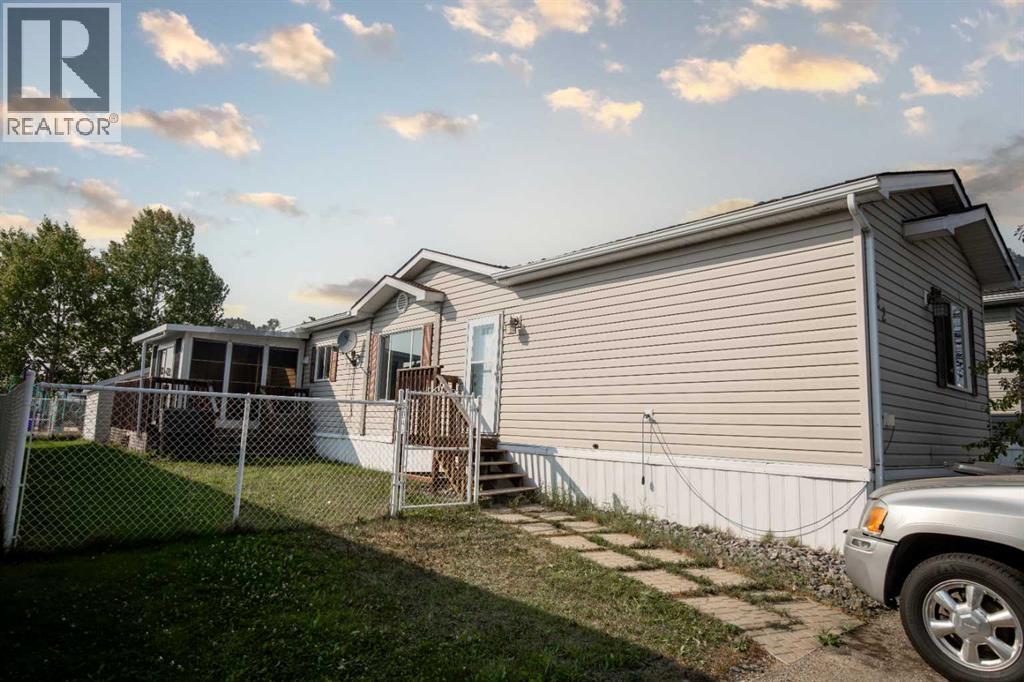 122 10615 88 Street