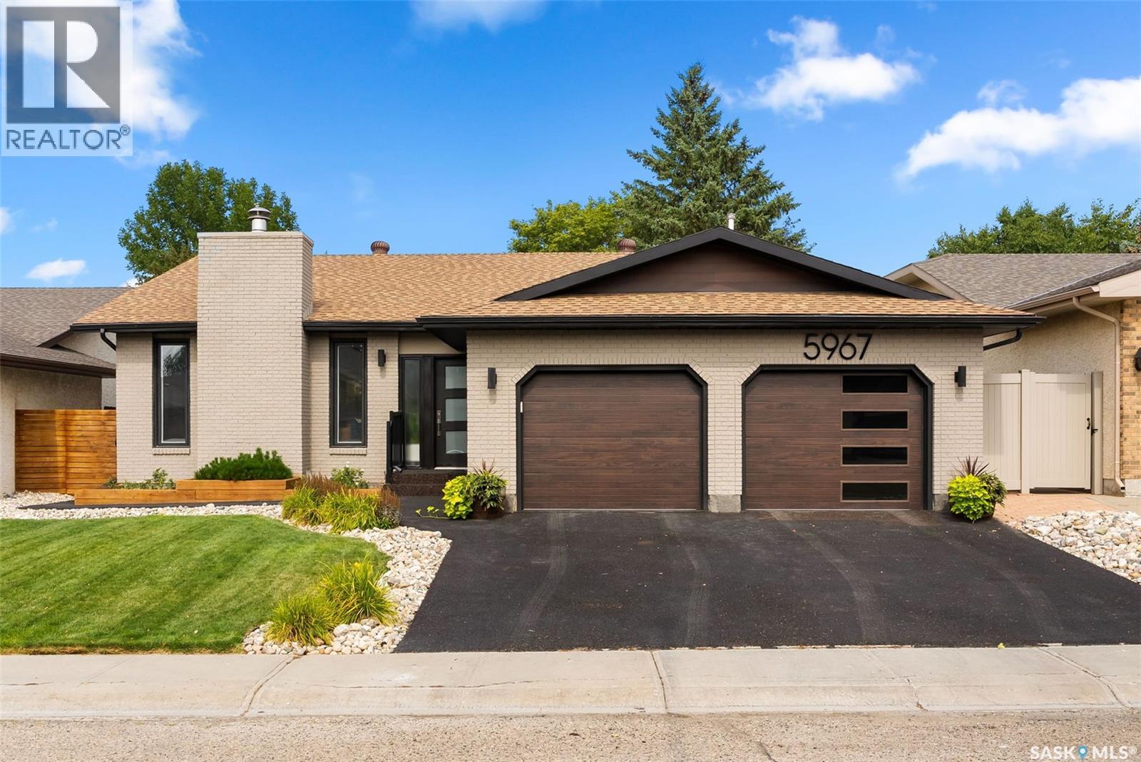 5967 Hague Crescent