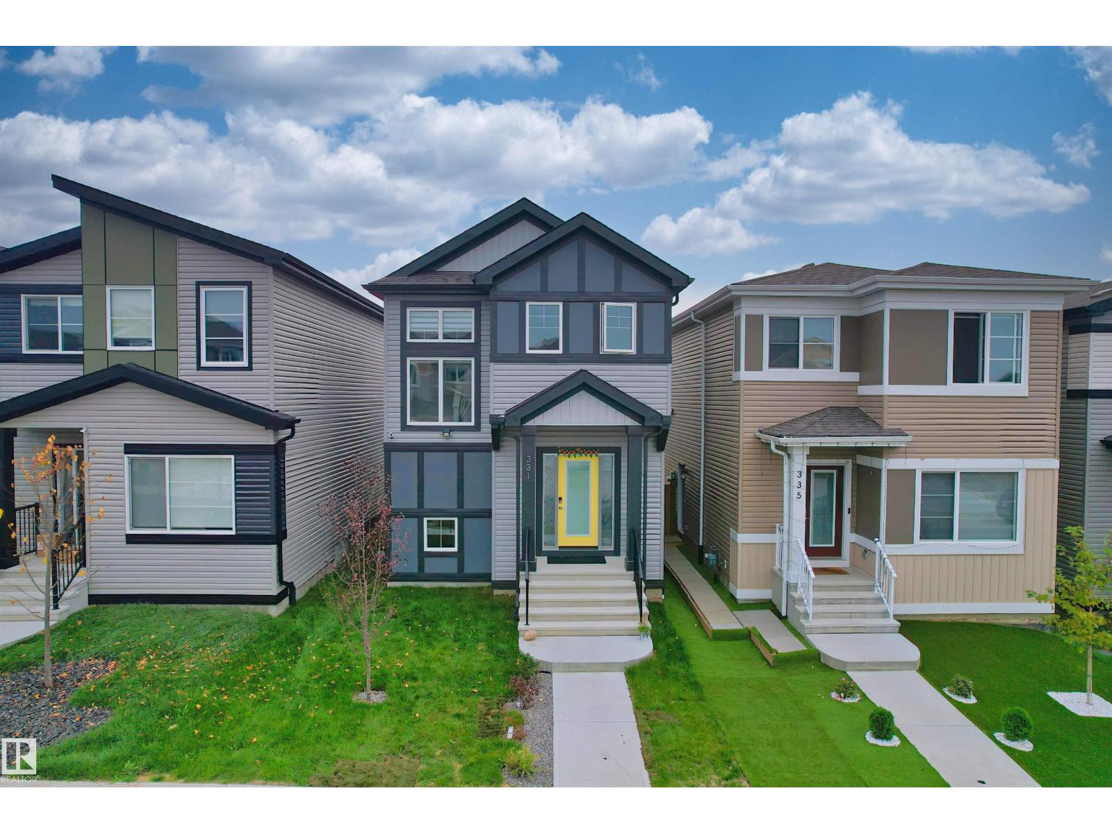 331 32 Av Nw