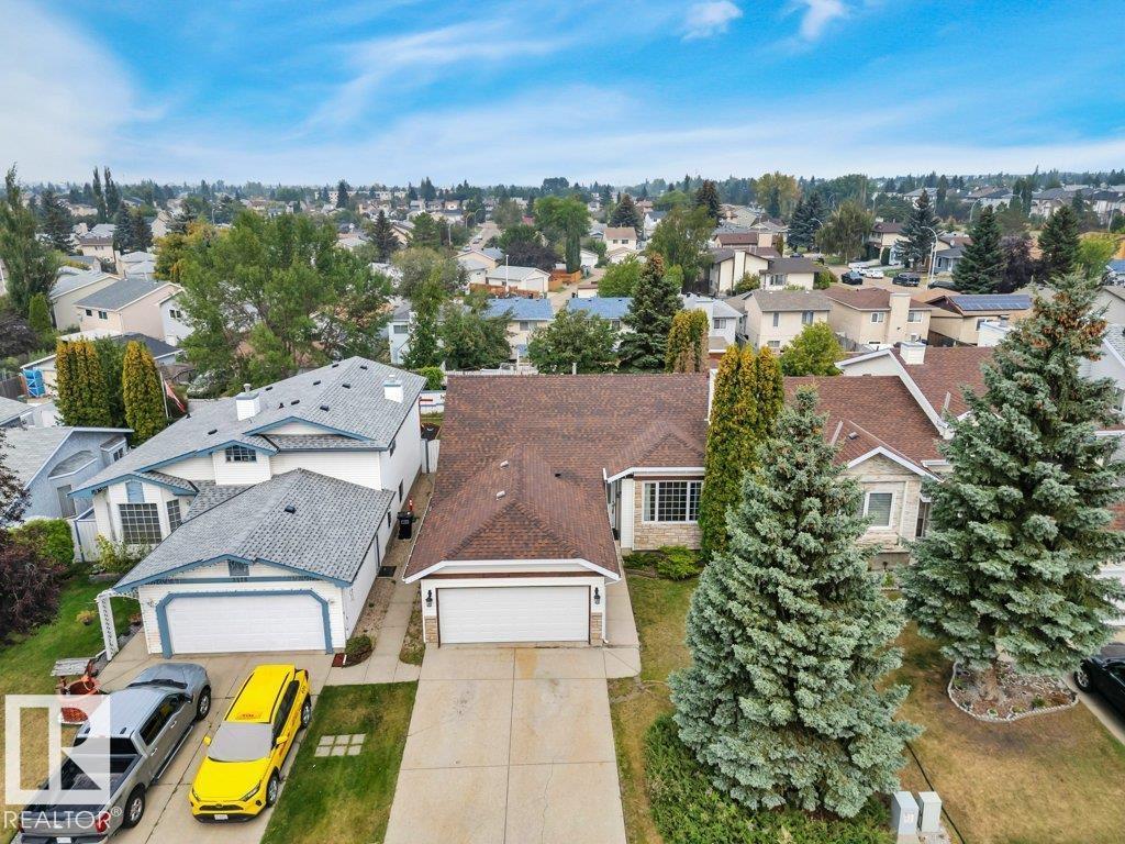 3524 40 Av Nw