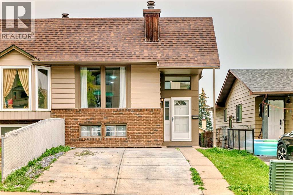246 Berwick Drive Nw