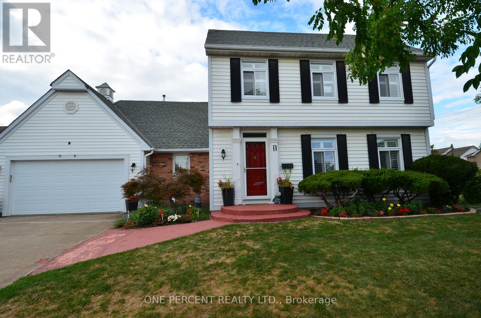 1 Dunbar Crescent