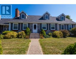 Living room - 1209 Wood Islands Road, Brooklyn, PE C0A1R0 Photo 3