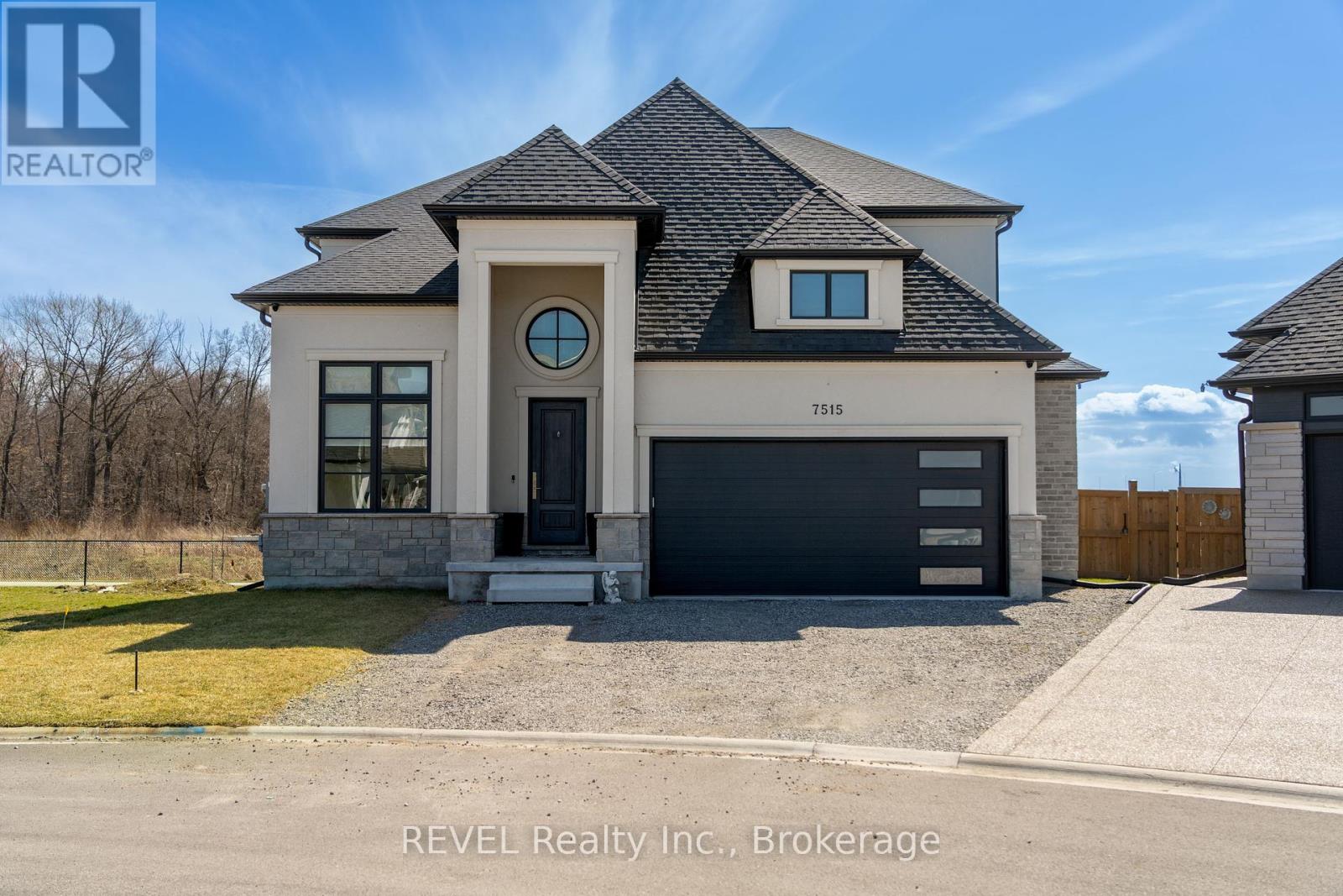 7515 Sherrilee Crescent