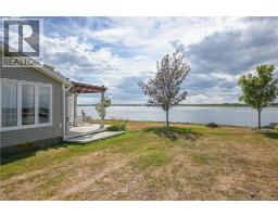 Sitting room - 22 Rue Des Chalets Street, Inkerman Ferry, NB E8P1V8 Photo 4