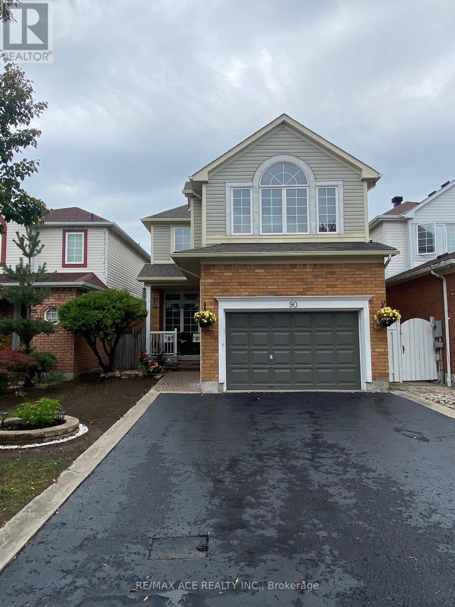 Bsmt 90 Monk Crescent