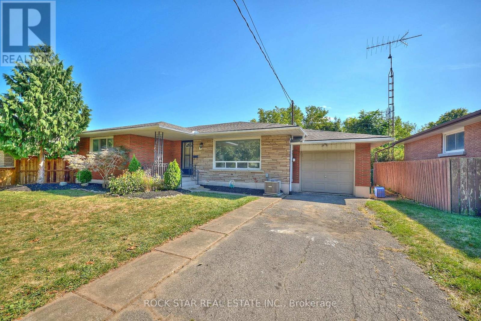 7 Joanna Drive