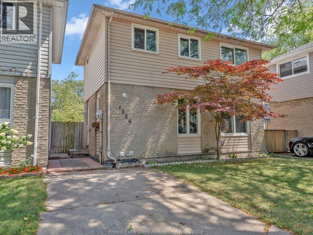 1324 Copperfield Place