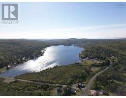 12 Lakeside Lane, Sutherland Lake, NS B0M1G0 Photo 4