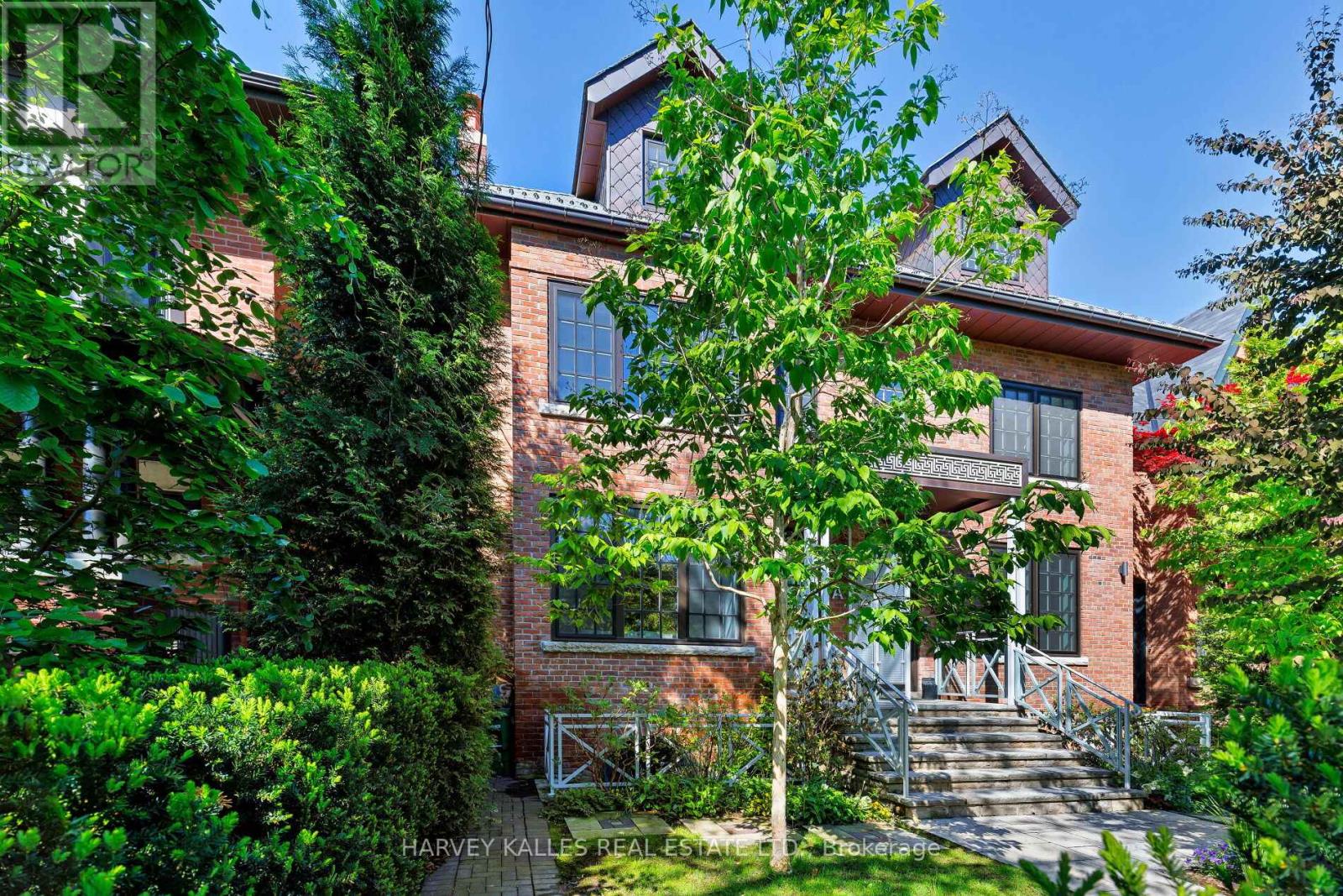 94 A Admiral Road