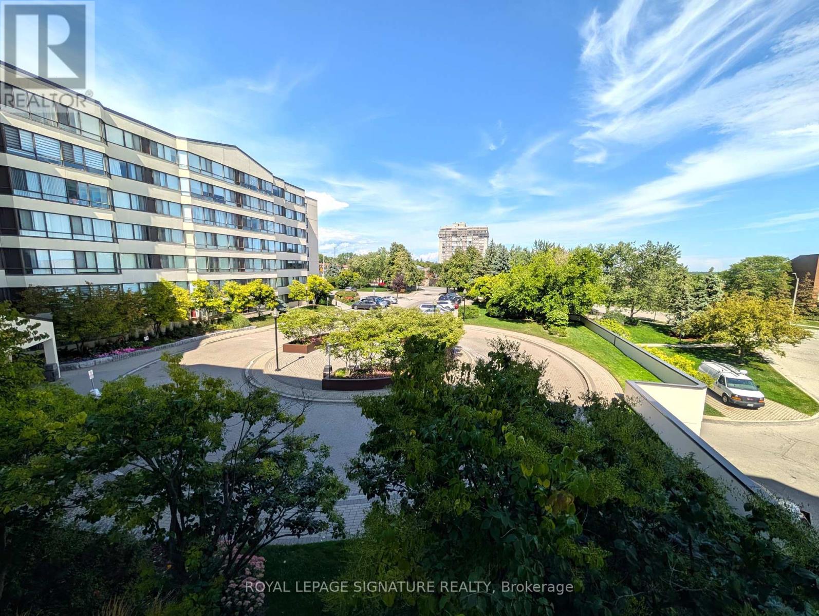 316 1001 Cedarglen Gate
