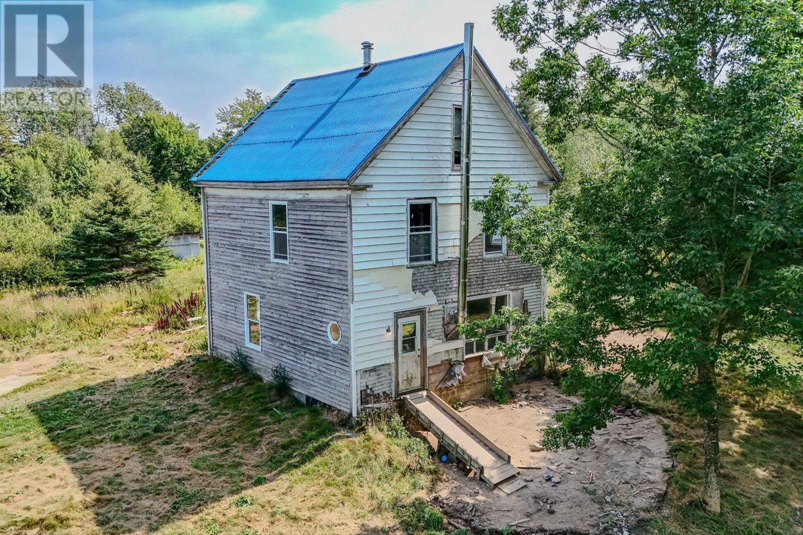 824 Beech Hill Road