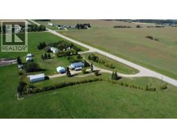 Qe 2 And 604 Highway, Rural Lacombe County, AB T4J1R5 Photo 4