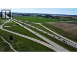 Qe 2 And 604 Highway, Rural Lacombe County, AB T4J1R5 Photo 3