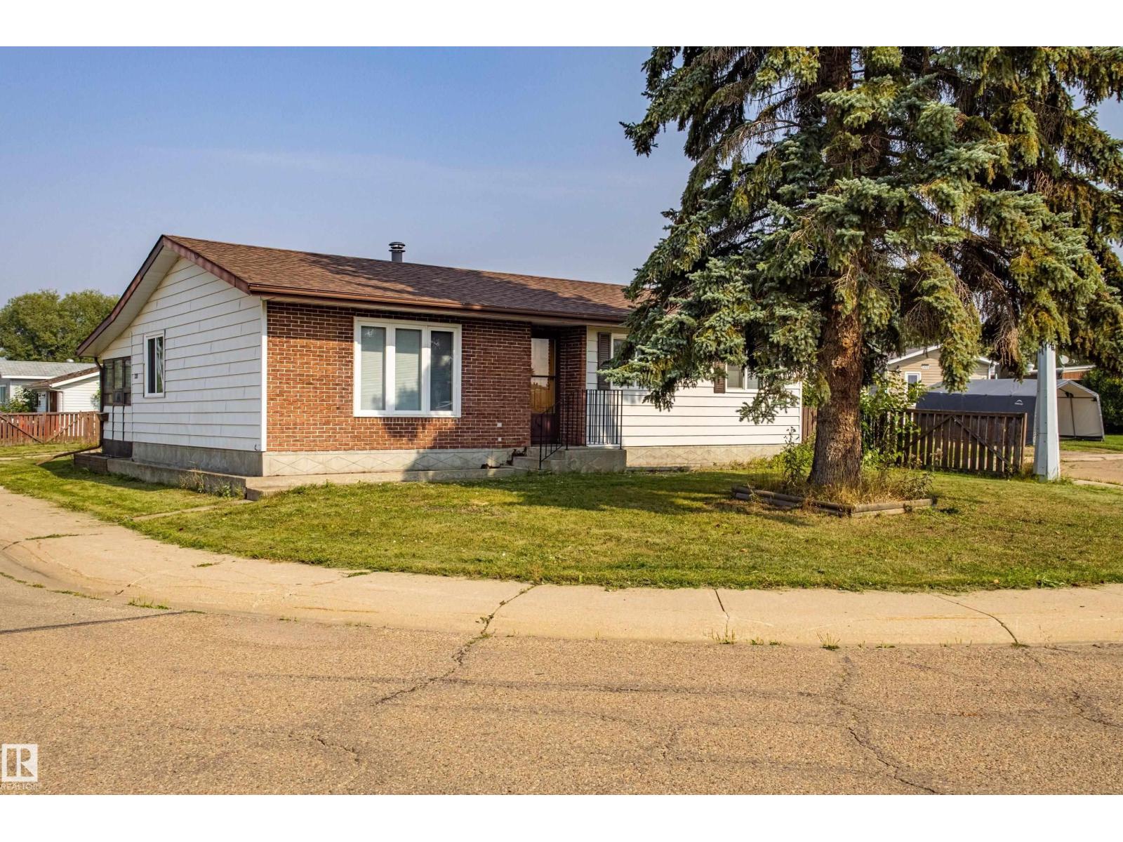 5453 Eastview Cr