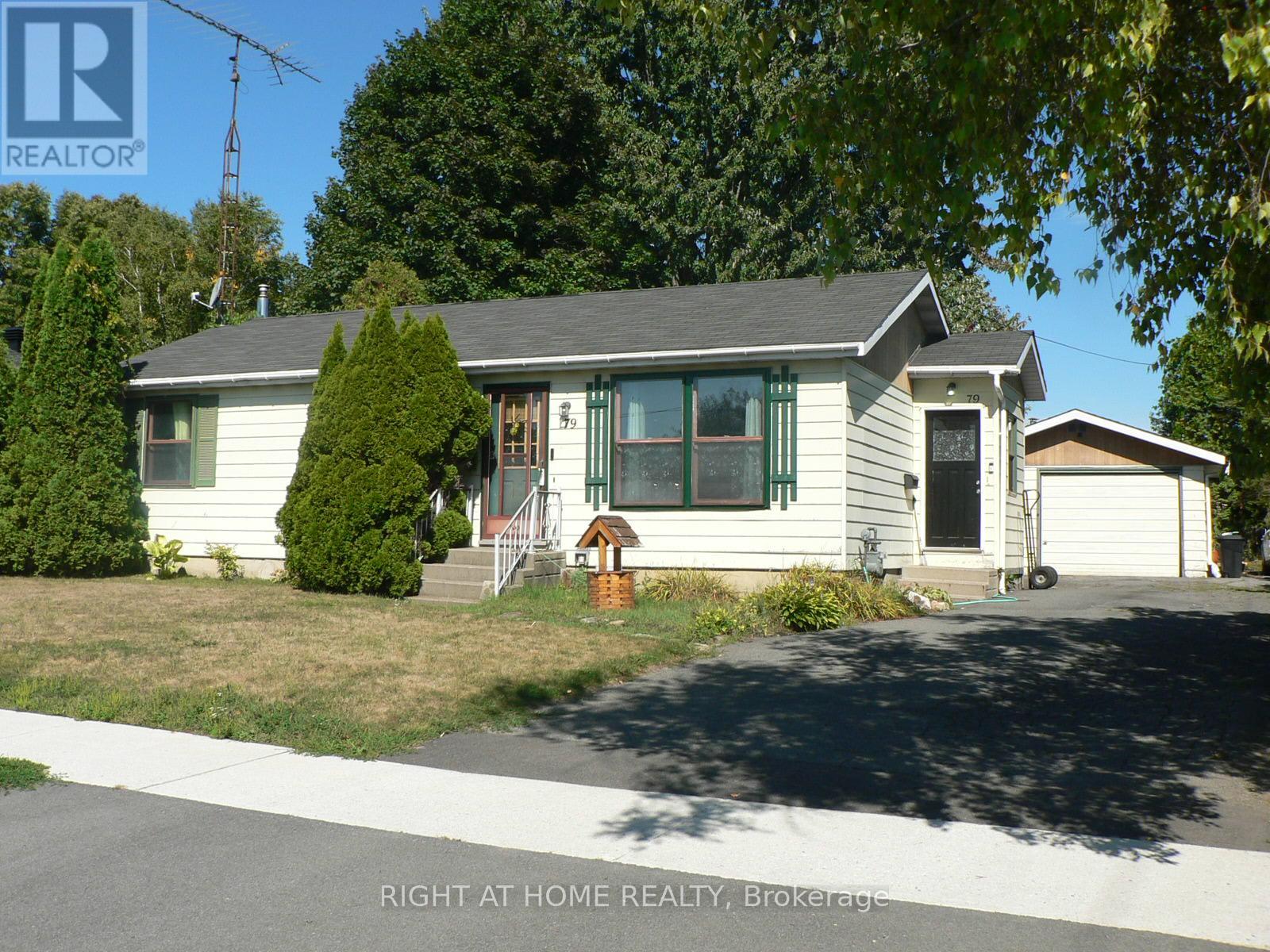 79 St Lawrence Street