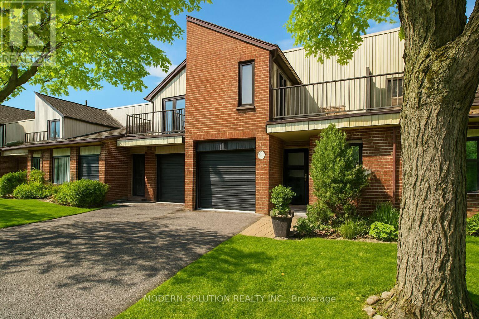 25 1021 Cedarglen Gate