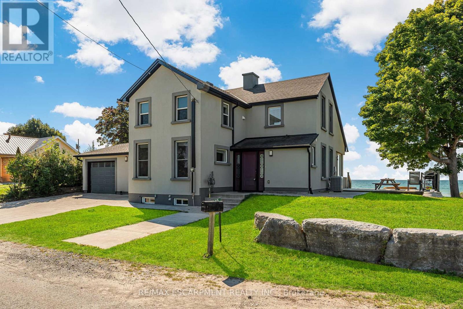 2952 Northshore Drive