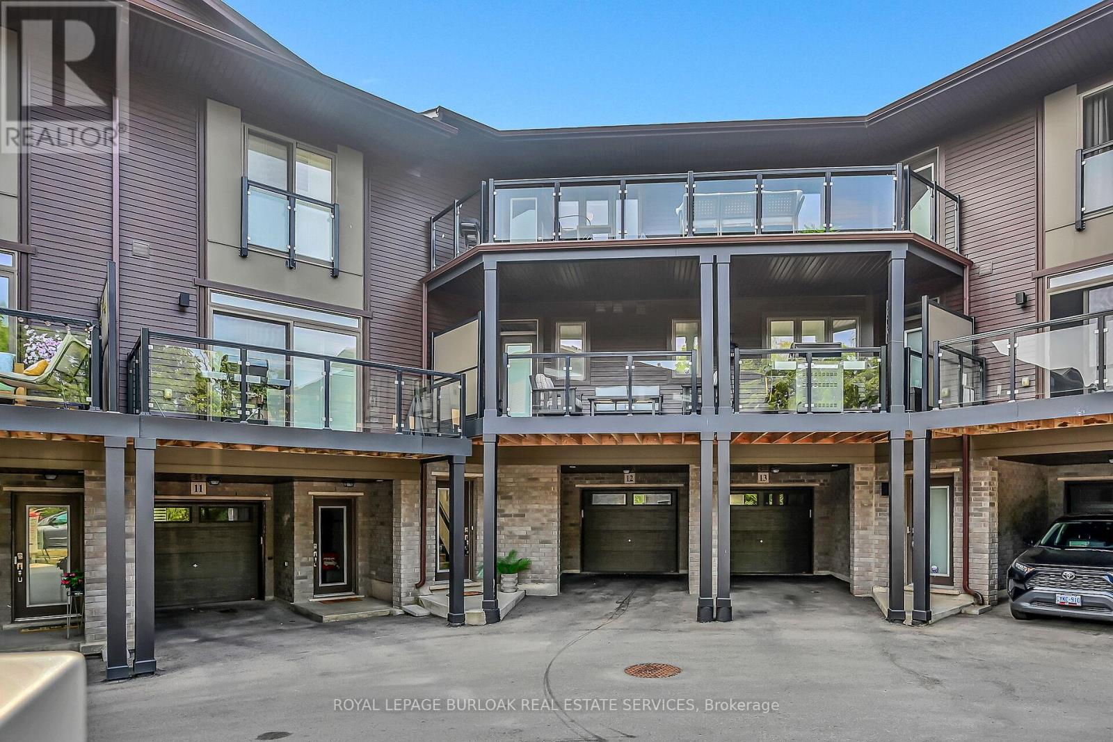 12 23 Echovalley Drive