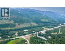 5465 Bowolin Road, Out Of Area, BC V0E2J0 Photo 4