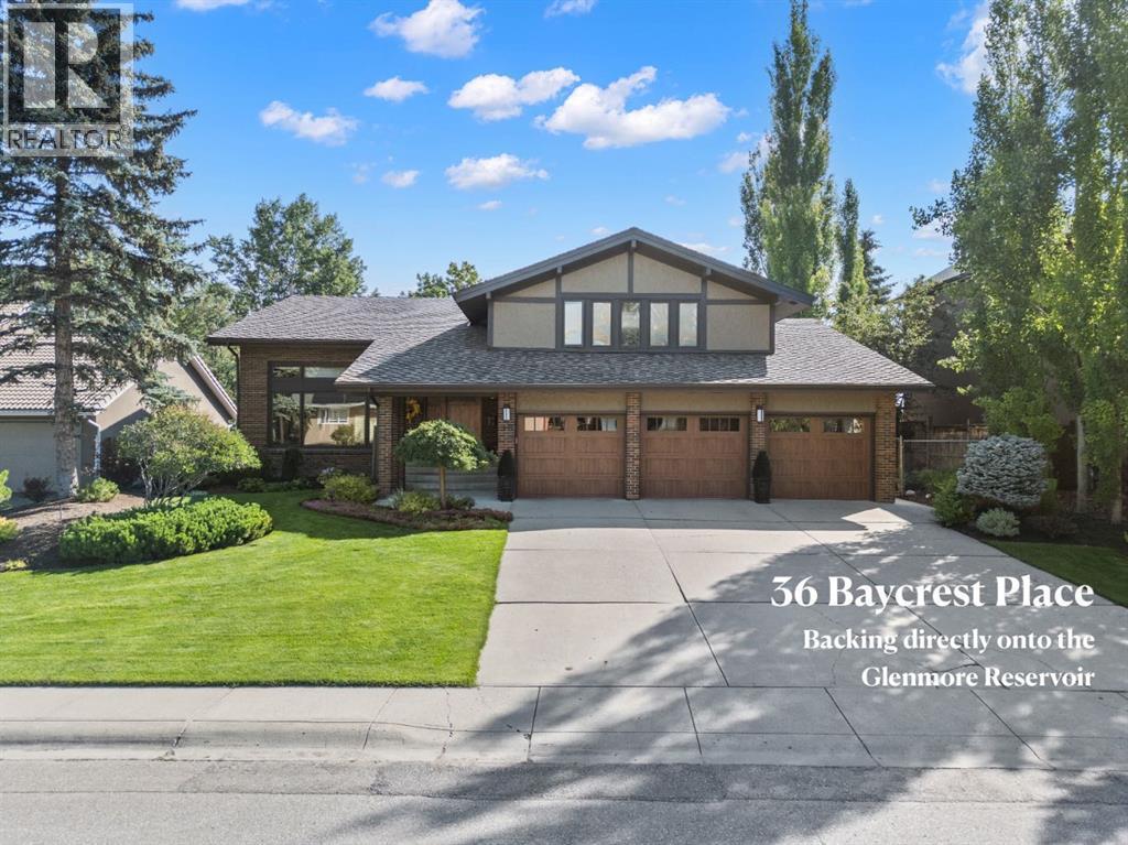 36 Baycrest Place Sw