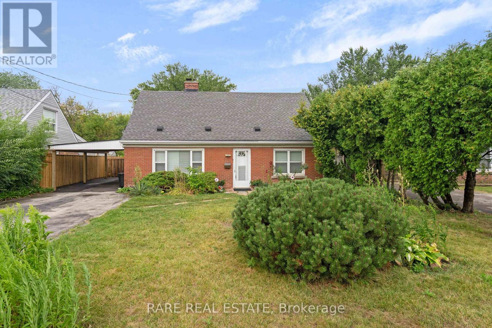 2073 Leighland Road