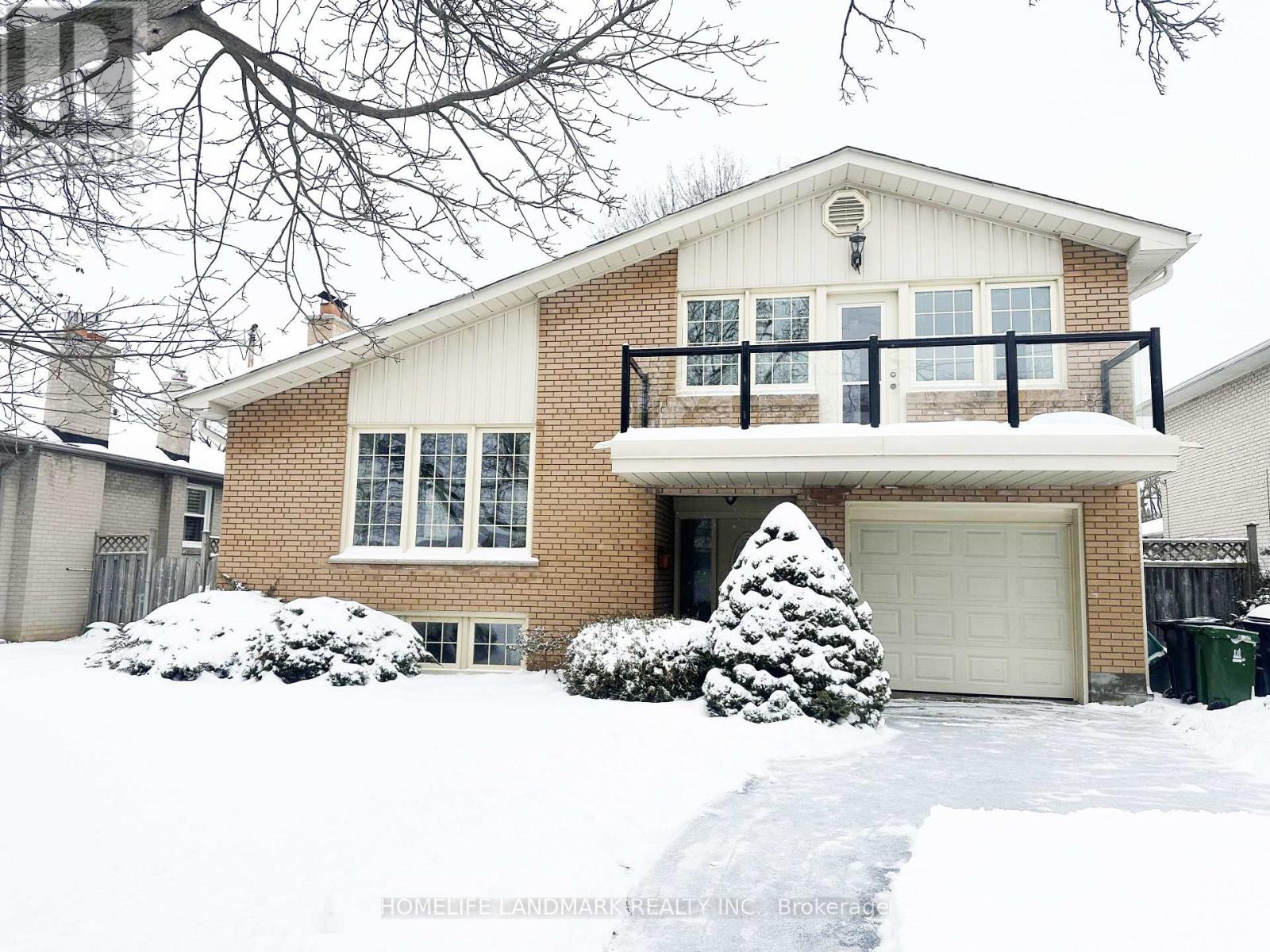 28 Monarchwood Crescent