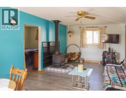 861 2nd Avenue, Image 3