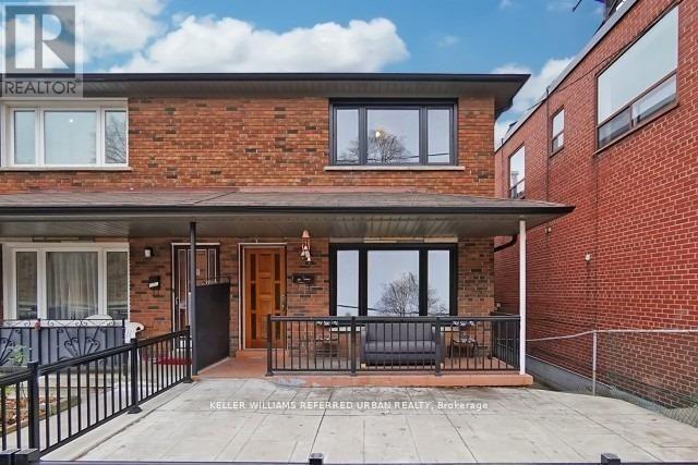 Upper 1353 Davenport Road
