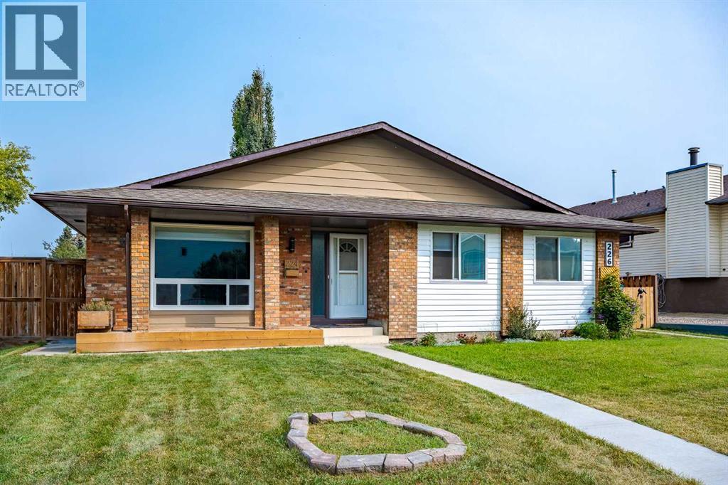 224 Jensen Drive Ne