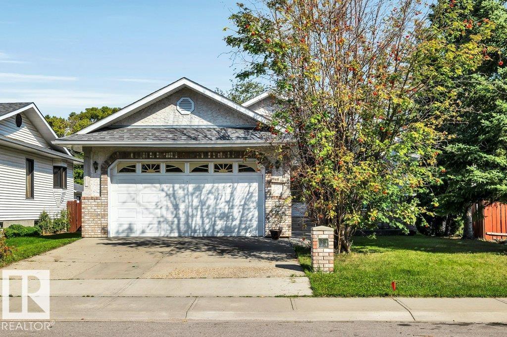 9811 151 St Nw Nw