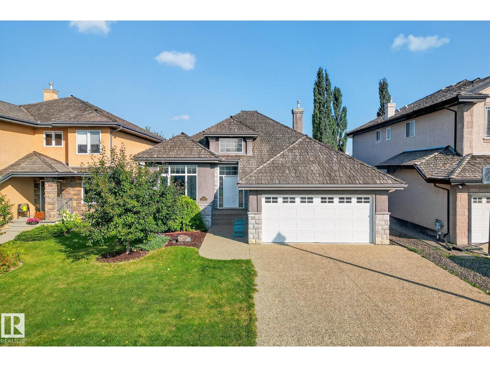 940 Haliburton Rd Nw