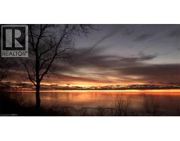 13 Black Walnut Drive Unit 32, Port Rowan, ON N0E1P0 Photo 2