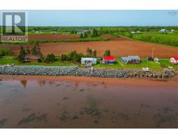 Bath (# pieces 1-6) - 85 Ridgway Lane, Northport, NS B0L0A3 Photo 3