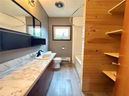 405 4th Street, Rapid City, MB R0K1W0 Photo 3