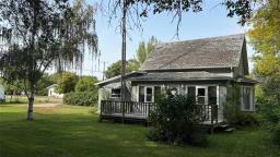 Bedroom - 201 Lovett Street, Deloraine, MB R0M0M0 Photo 2