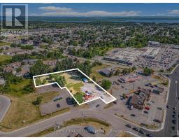 31 Staye Court Drive, Arnprior, ON K7S0E8 Photo 2