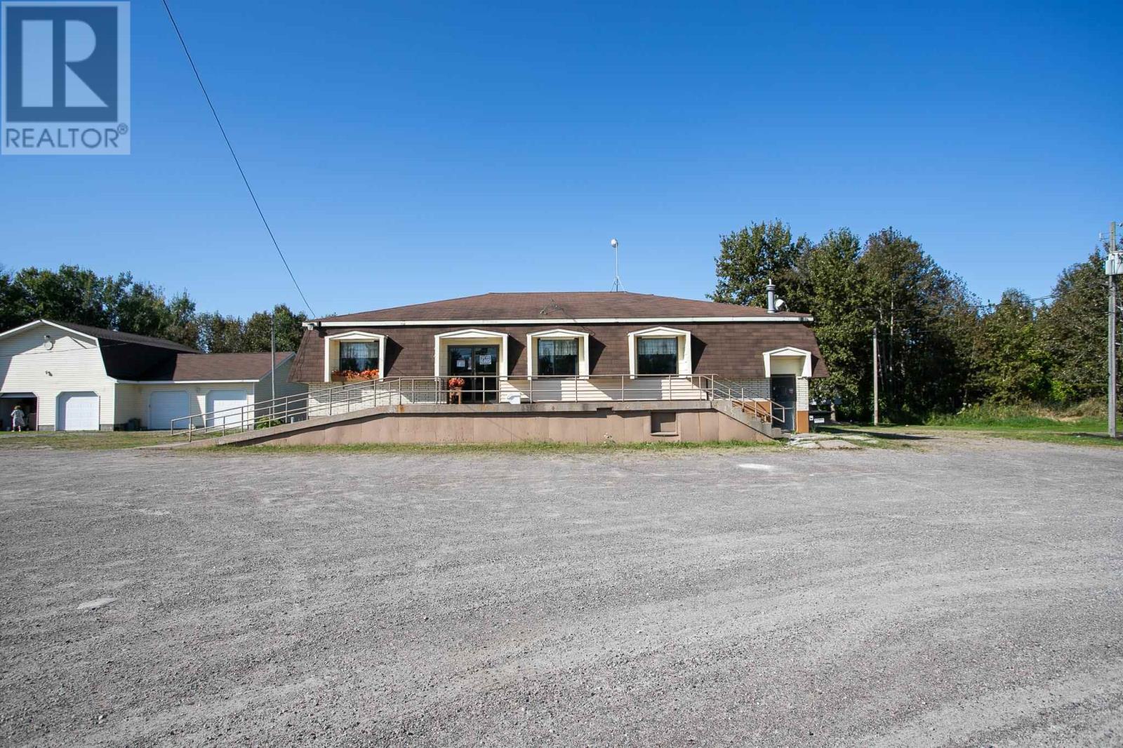 3171 Highway 17 B