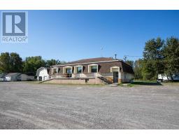 3171 Highway 17 B, Macdonald Meredith Aberdeen Township, ON P0S1C0 Photo 5