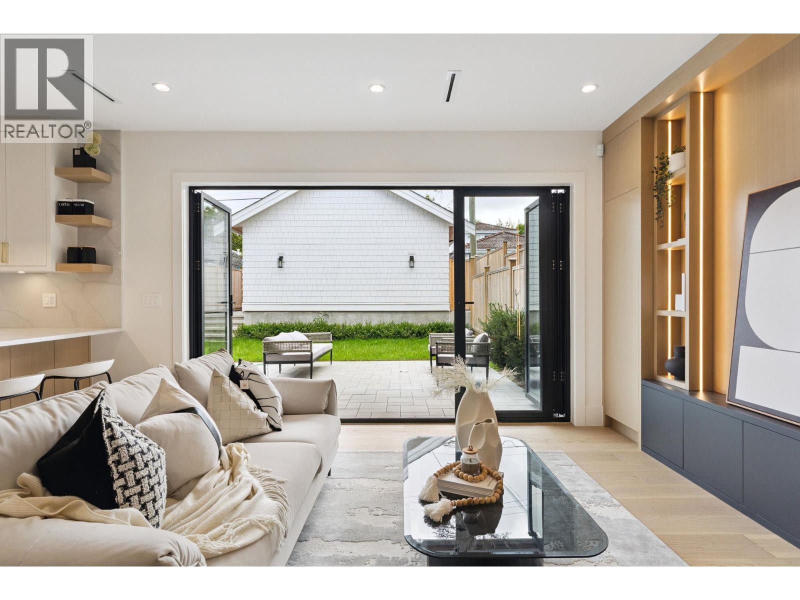 4868 Dumfries Street