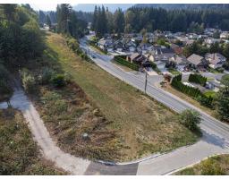 1 66026 Kawkawa Lake Road Hope, Image 3