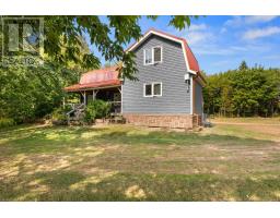 Den - 964 New Orleans Road, Millvale, PE C0A1N0 Photo 5