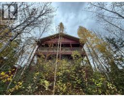 Living room - 1217 7th Avenue, Dawson City,  Y0B1G0 Photo 2