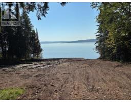 2415 Scott Dr, Mcgregor Shuniah, ON P7A0Y7 Photo 4