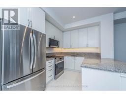 149 55 Lunar Crescent, Image 2