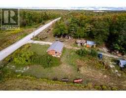 Bedroom 2 - 6989 Con B C Road, Ramara, ON L3V0K7 Photo 4