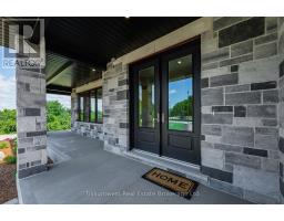 Dining room - 10 Inverhill Road, Centre Wellington, ON N0B1B0 Photo 2