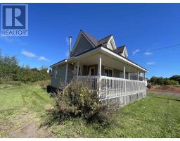 Bath (# pieces 1-6) - 3688 Union Road, St Louis, PE C0B1Z0 Photo 3